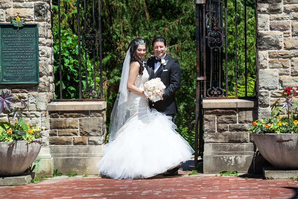 Alexander Muir Memorial Park Wedding Photos